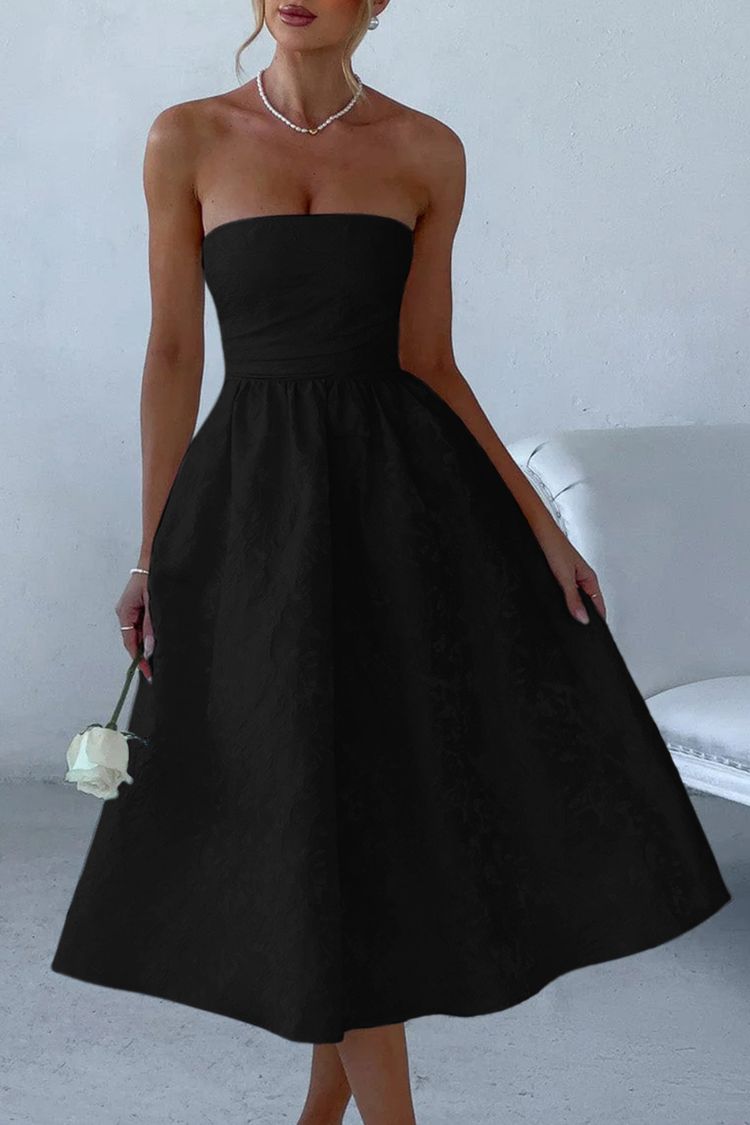 Elegantes Maxikleid aus Jacquardstoff mit Hosenträgern und schmalem Fischschwanz
