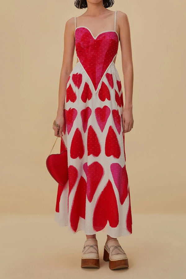 Full of Love – Rückenfreies Maxikleid mit Herz-Print und Cut-Outs und Spaghettiträgern