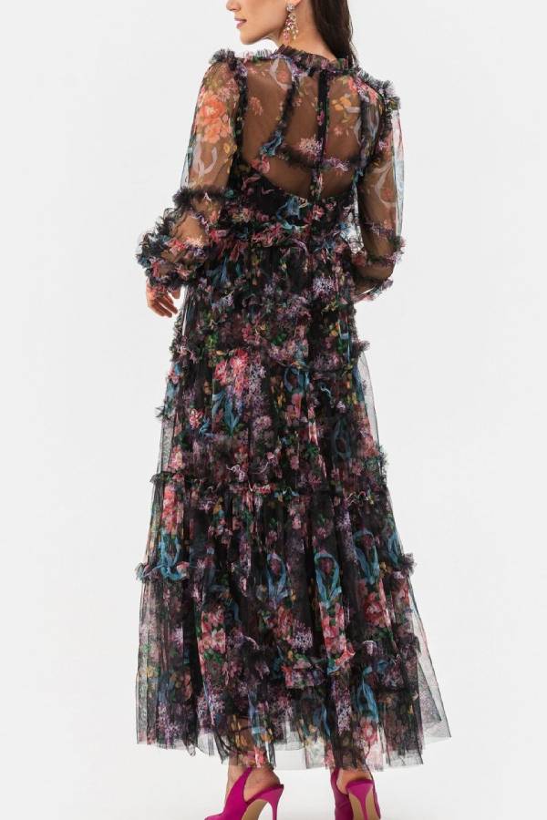 Robe élégante plissée en organza