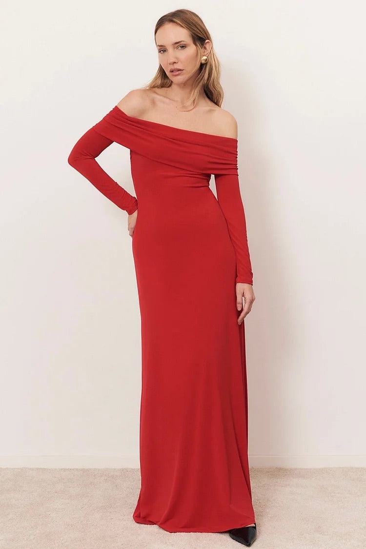 Elegantes schulterfreies Langarm-Maxikleid mit schmaler Passform aus Strick - Rot