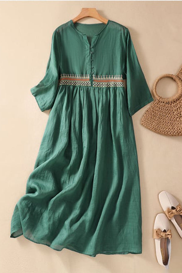 Besticktes Patchworkkleid aus Baumwolle und Leinen