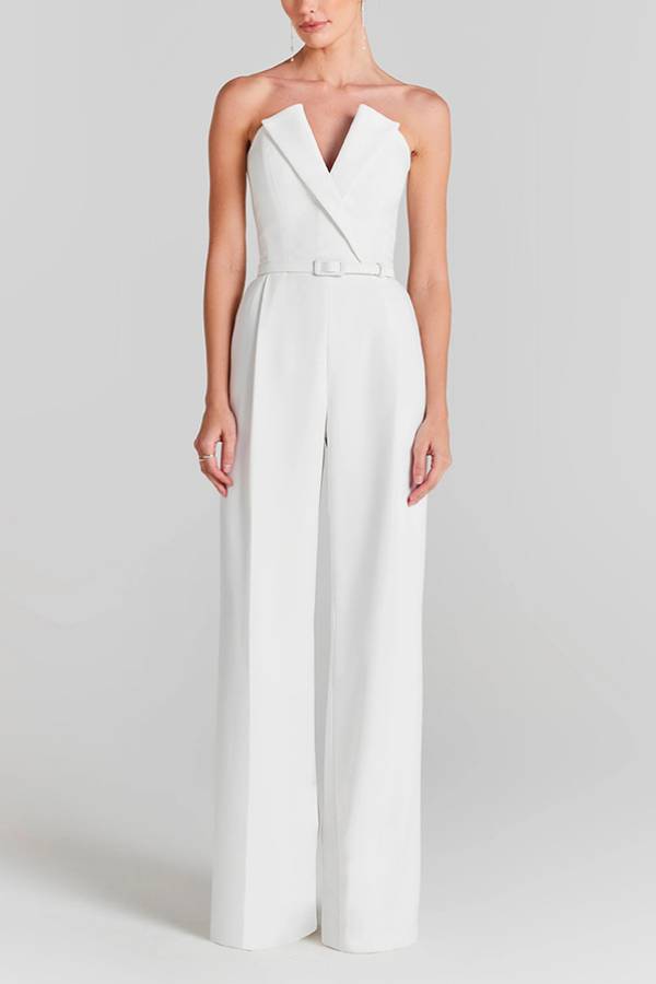 Trägerloser Jumpsuit mit V-Ausschnitt und weitem Bein und Taschen