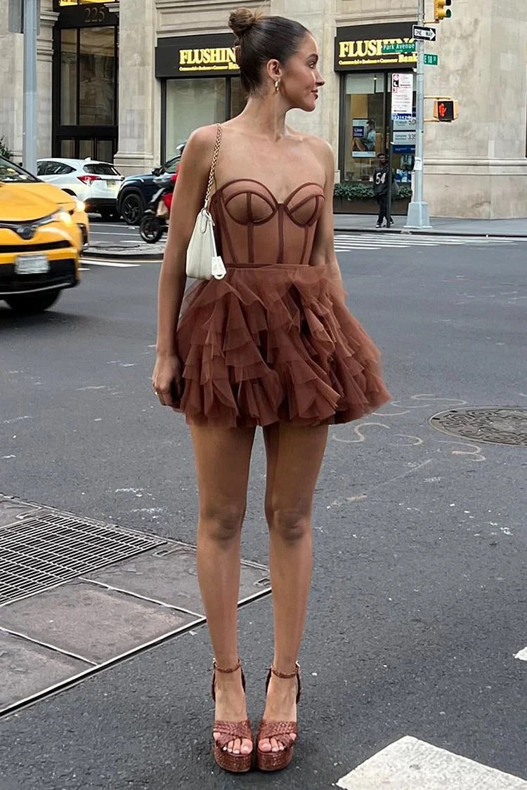 Trägerloses Quilt-Korsett-Geburtstagsparty-Tüll-Minikleider-Braun