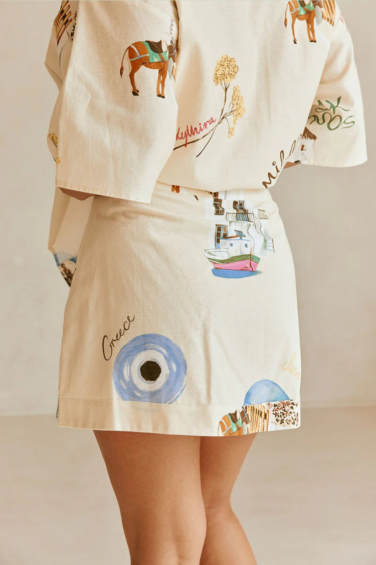 Ensemble chemise à manches courtes et minijupe portefeuille taille haute en mélange de lin Kea à imprimé unique