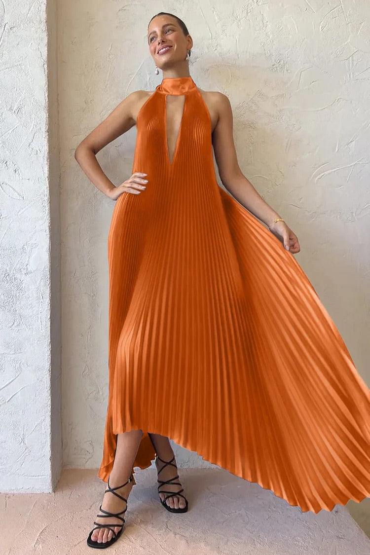 Neckholder-Maxikleider mit Cut-out-Ausschnitt, plissiertem Rücken und asymmetrischem Saum für Hochzeitsgäste