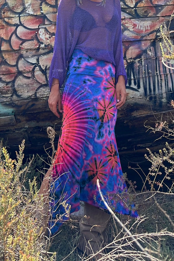 Preston – Maxirock aus Stretch-Baumwolle mit Batikmuster, geraffter Taille und Schlitz