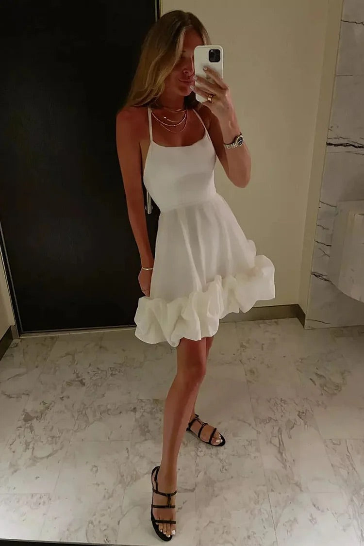 Robe courte de soirée de mariage trapèze à col bateau et ourlet à volants croisés