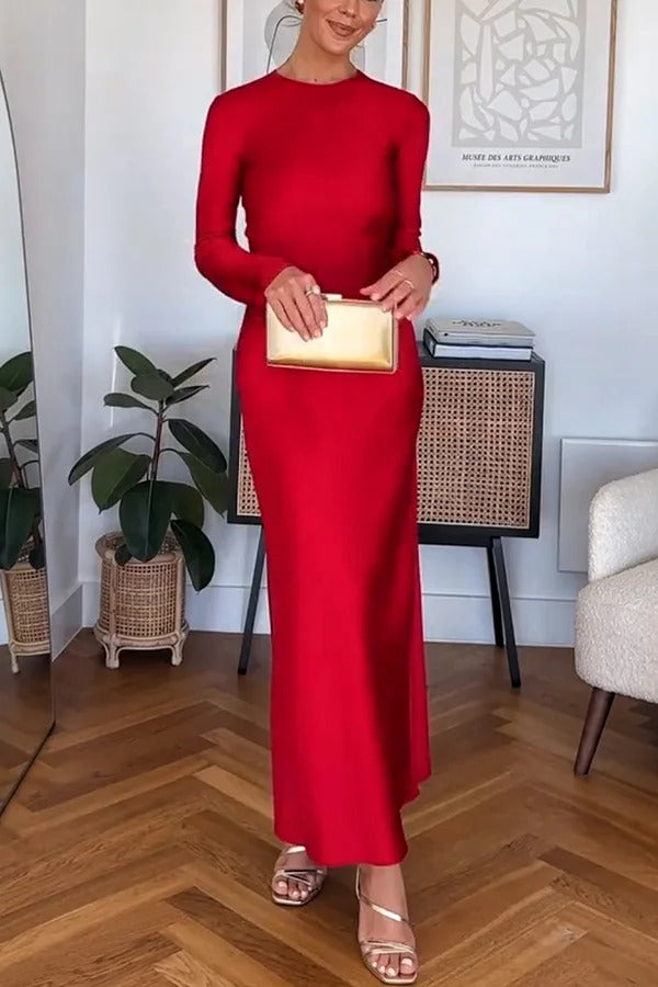 Winterhochzeits-Maxikleid mit Satinrücken und Bindeband und langen Ärmeln in H-Linie