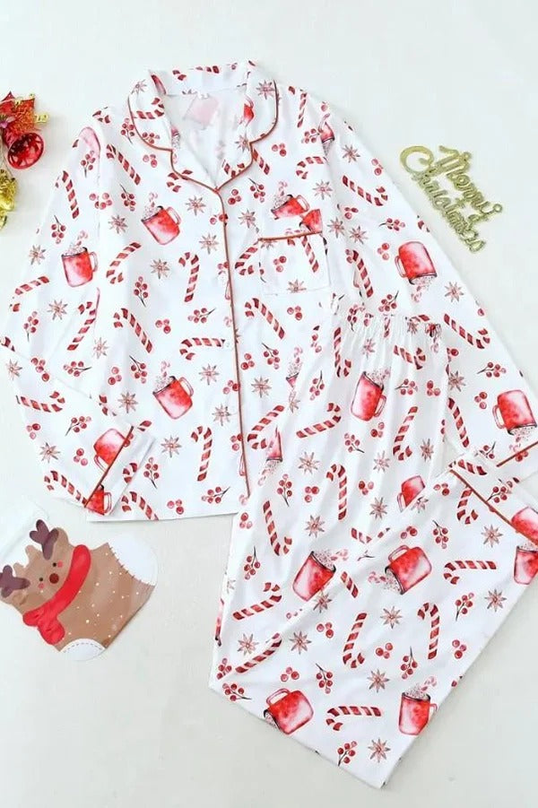 Set mit langärmligem Hemd mit Weihnachtssüßigkeiten- und Getränkeaufdruck und Hose mit elastischer Taillentasche