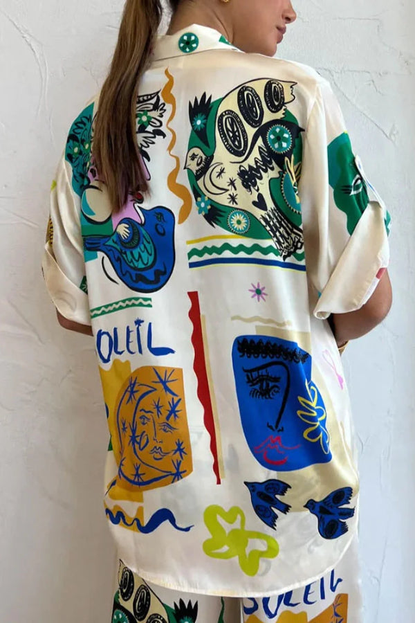 Lässiges zweiteiliges Set mit künstlerischem Graffiti-Print