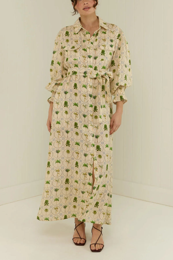 Ringelblumenkleid mit tropischen Palmen