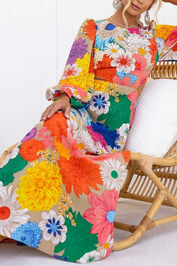 Bloom Forever – Maxikleid mit Blumenmuster, Cut-outs und elastischer Taille