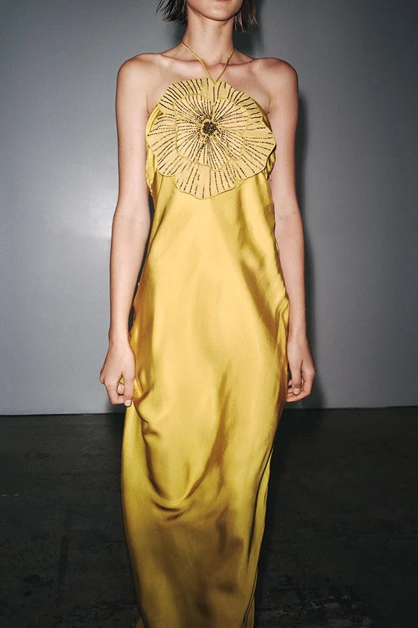 Fashionable Beaded Large Flower Decoration Halter Neck Backless Maxi Dress