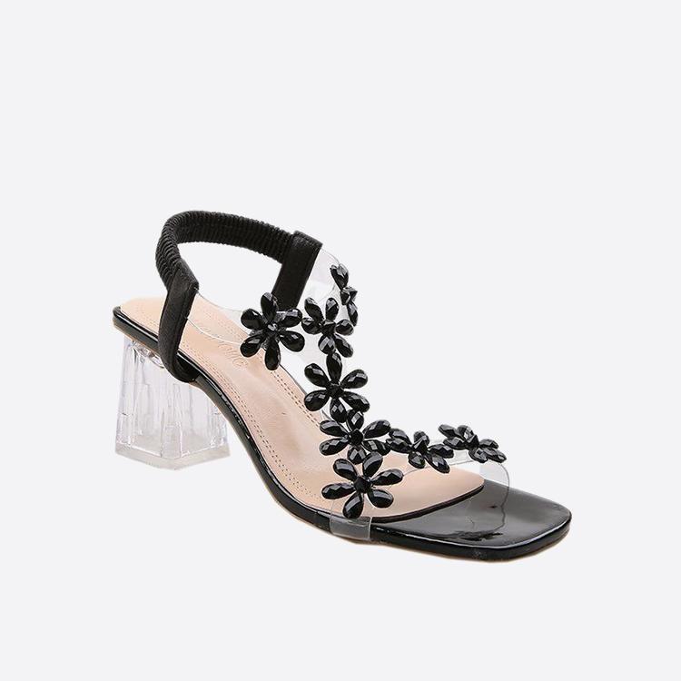 Lässige Sandalen mit Blumenmuster und klobigem Absatz