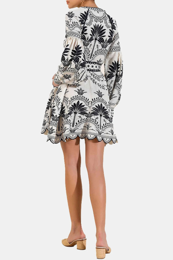 Naiara Minikleid mit Palmendruck, Ballonärmeln, gewelltem Besatz, Gürteltasche