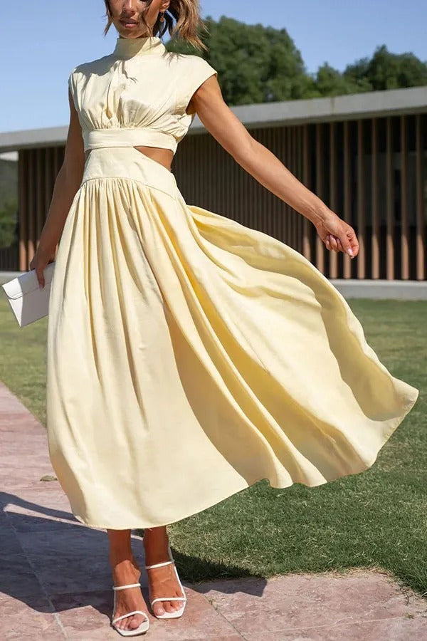 Light of My Life – Midi-Urlaubskleid mit Cut-Outs und Taschen an der Taille