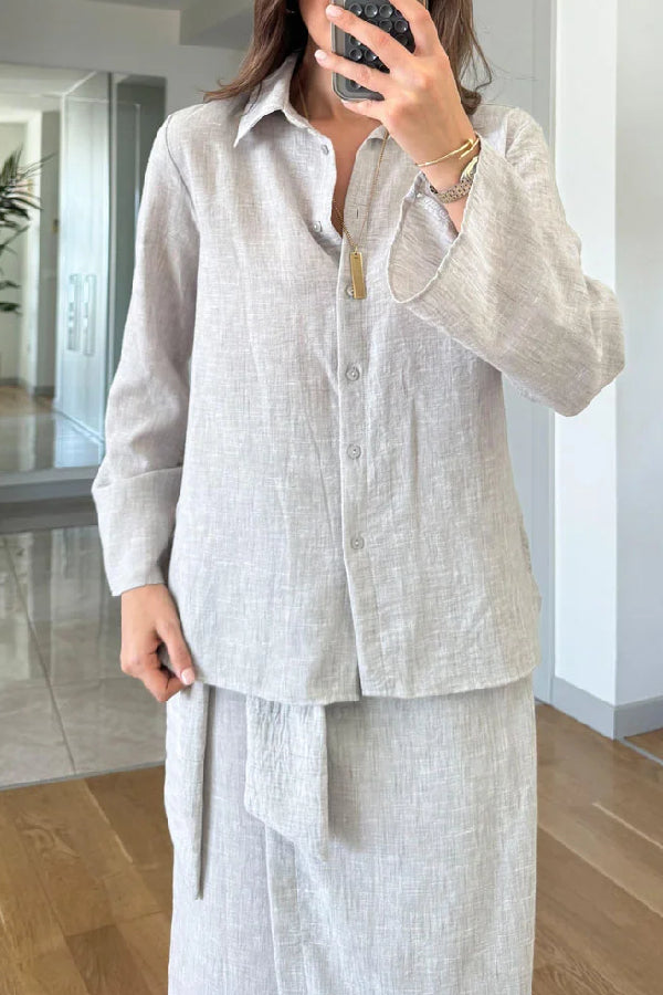 Lässiges Revershemd und zweiteiliges Überrock-Set mit Schnürung