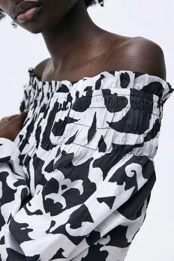 Chrissa – Lockeres Maxikleid mit einzigartigem Druck, elastischem Schulterfrei und Ballonärmeln