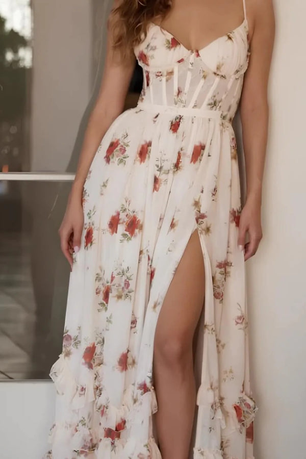 Palace Fairy Maxikleid mit Blumenkorsett und Rüschen, mehrlagig, Schlitz