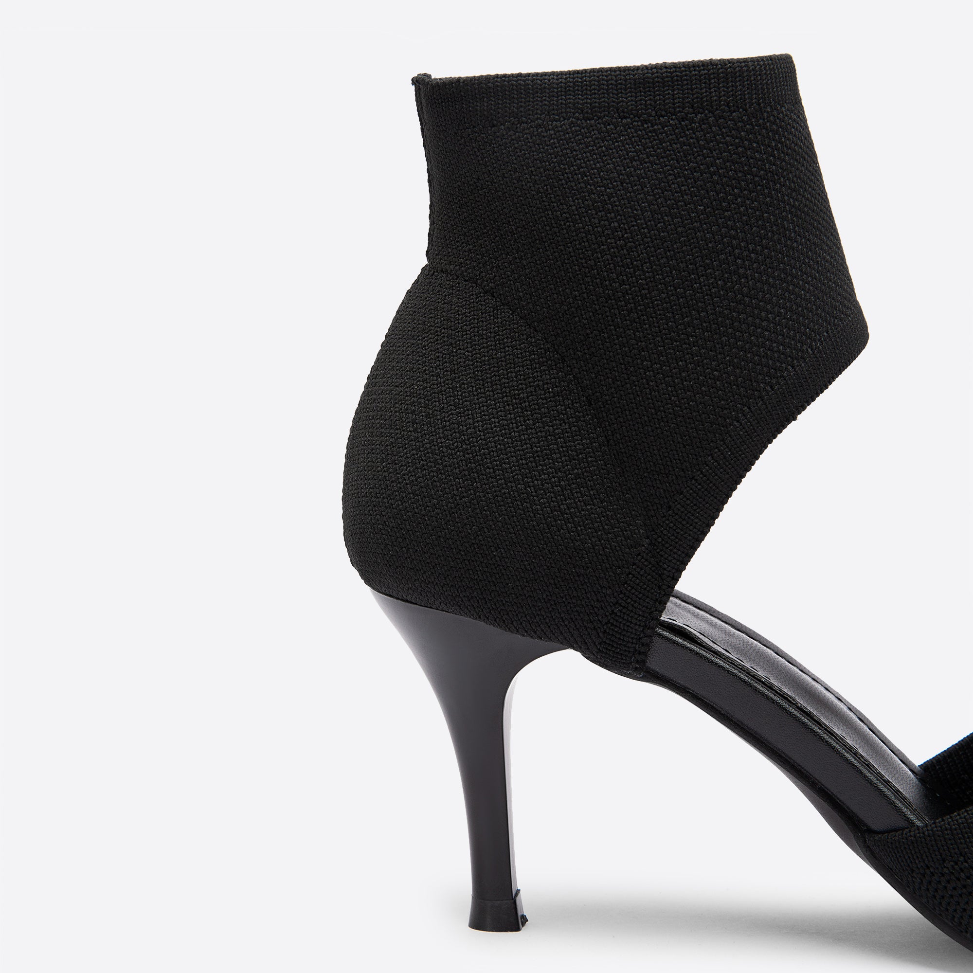 MOUSSE FIT Elegante Stiletto Alltagssandalen Stiefel