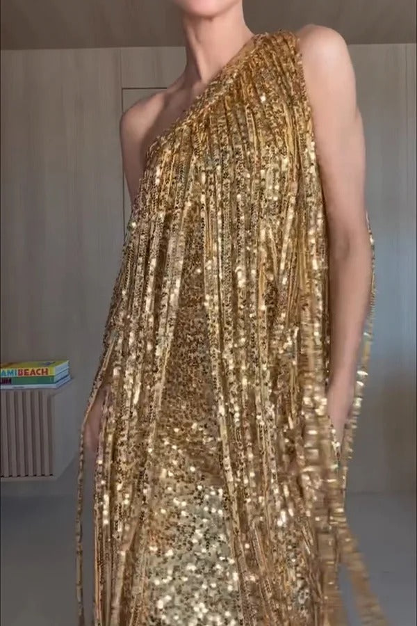 Holiday Muse Sequined Slit Tassels One Shoulder H-line Maxi Dress