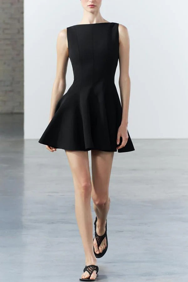 Ultimatives klassisches Swing-Minikleid im Princess-Stil mit weitem Kragen