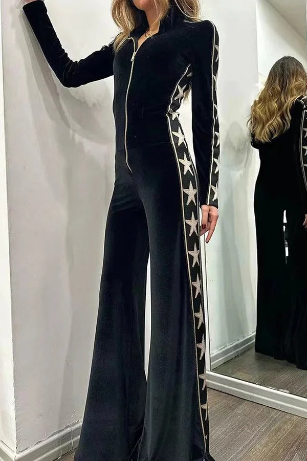 Jumpsuit aus Samt mit Patchwork und weitem Bein und Reißverschluss im Sternenmuster