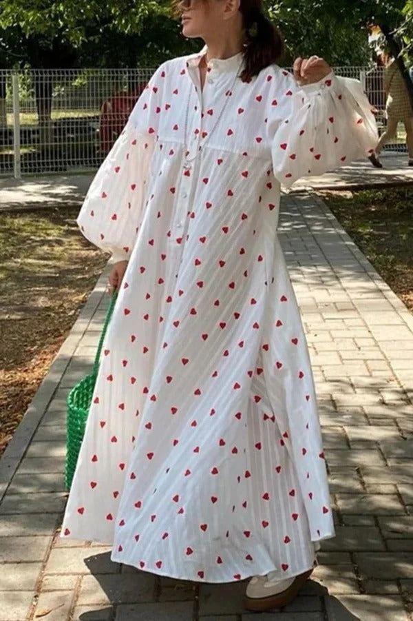 Süßes Maxikleid im lockeren Hemdstil mit Herz-Print und Puffärmeln