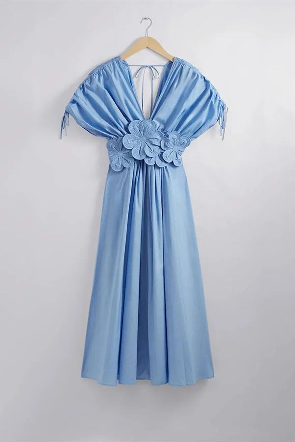 Alma Lockeres Midikleid mit Blumenapplikation, gerüschten weiten Ärmeln und elastischer Taille