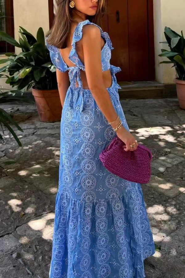 Gestuftes, verziertes Midikleid aus Spitze