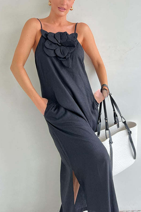 Vacay Ready – Maxikleid aus Leinenmischung mit Blumenverzierung, Taschen und Schlitz