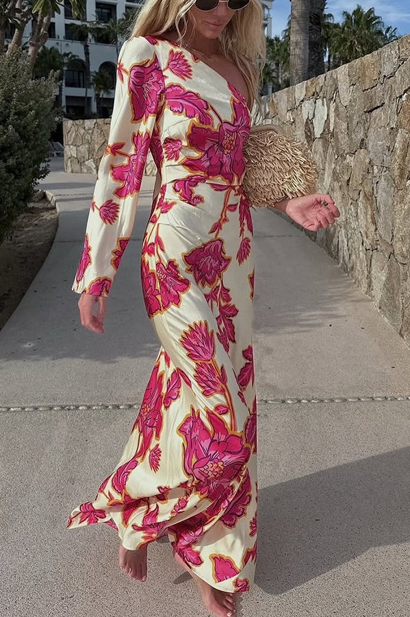 Rhia – Ausgestelltes Maxikleid aus Satin mit Blumenmuster und One-Shoulder-Träger