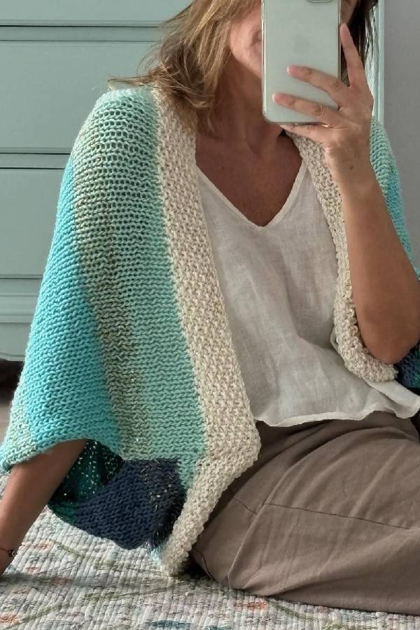 Cardigan en laine coloré à la mode