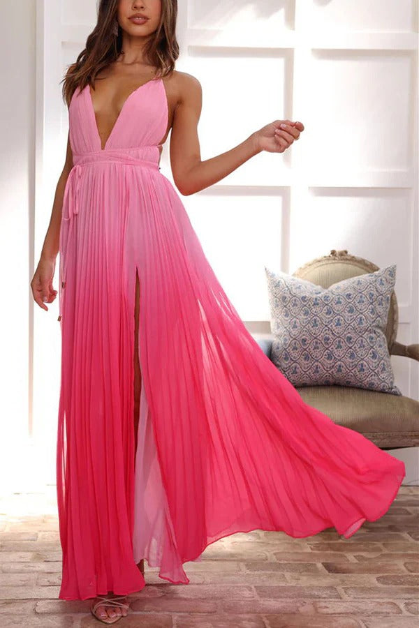 „Love Letter To You“ Plissiertes Maxikleid mit Farbverlaufsdruck und Schlitz am Rücken zum Binden
