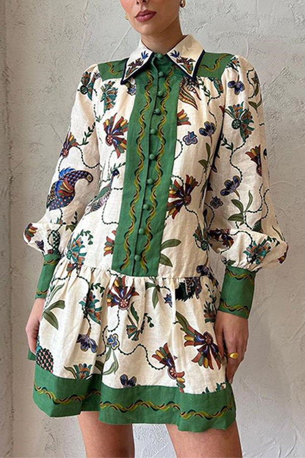 Feiern Sie jeden Tag – Einzigartiges Minikleid mit farblich abgestimmtem Druck und Ballonärmeln