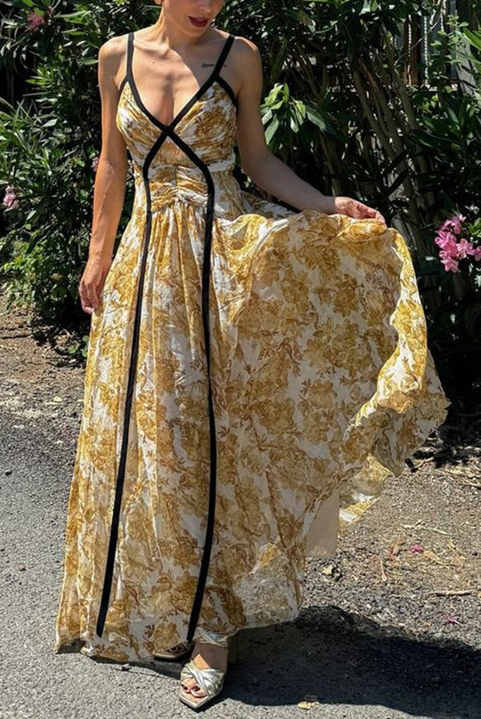 Violettes kontrastierendes, einzigartiges Print-Maxikleid mit plissiertem Rücken und Riemchen