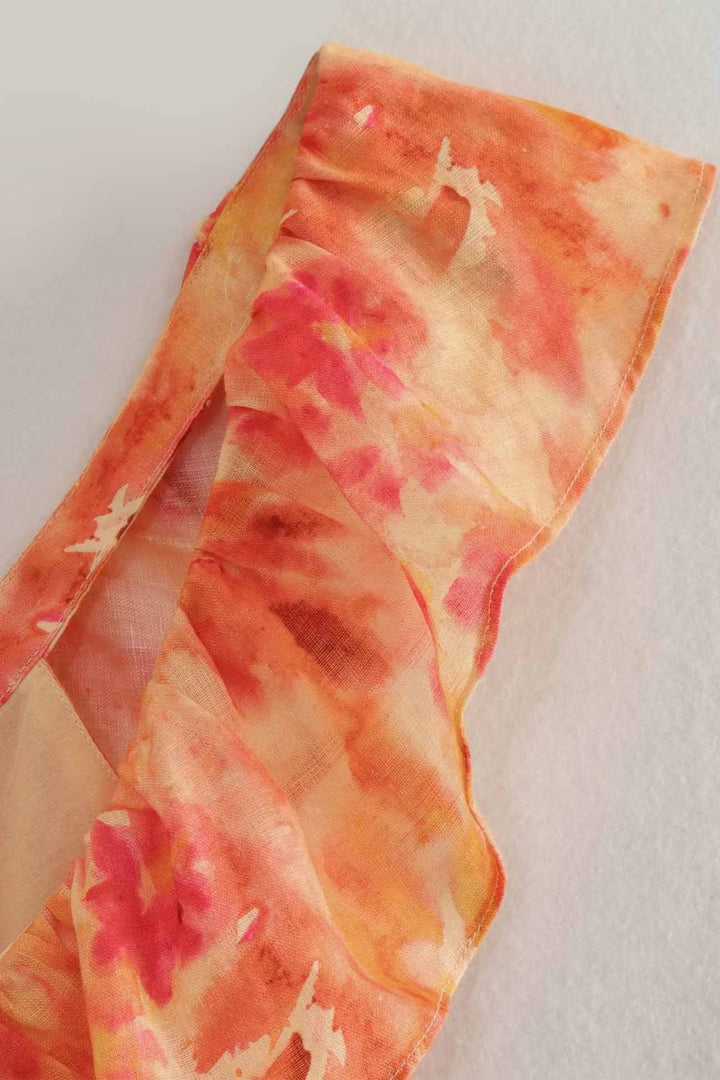 Kleid mit Rüschen, Cut-outs und Blumenmuster