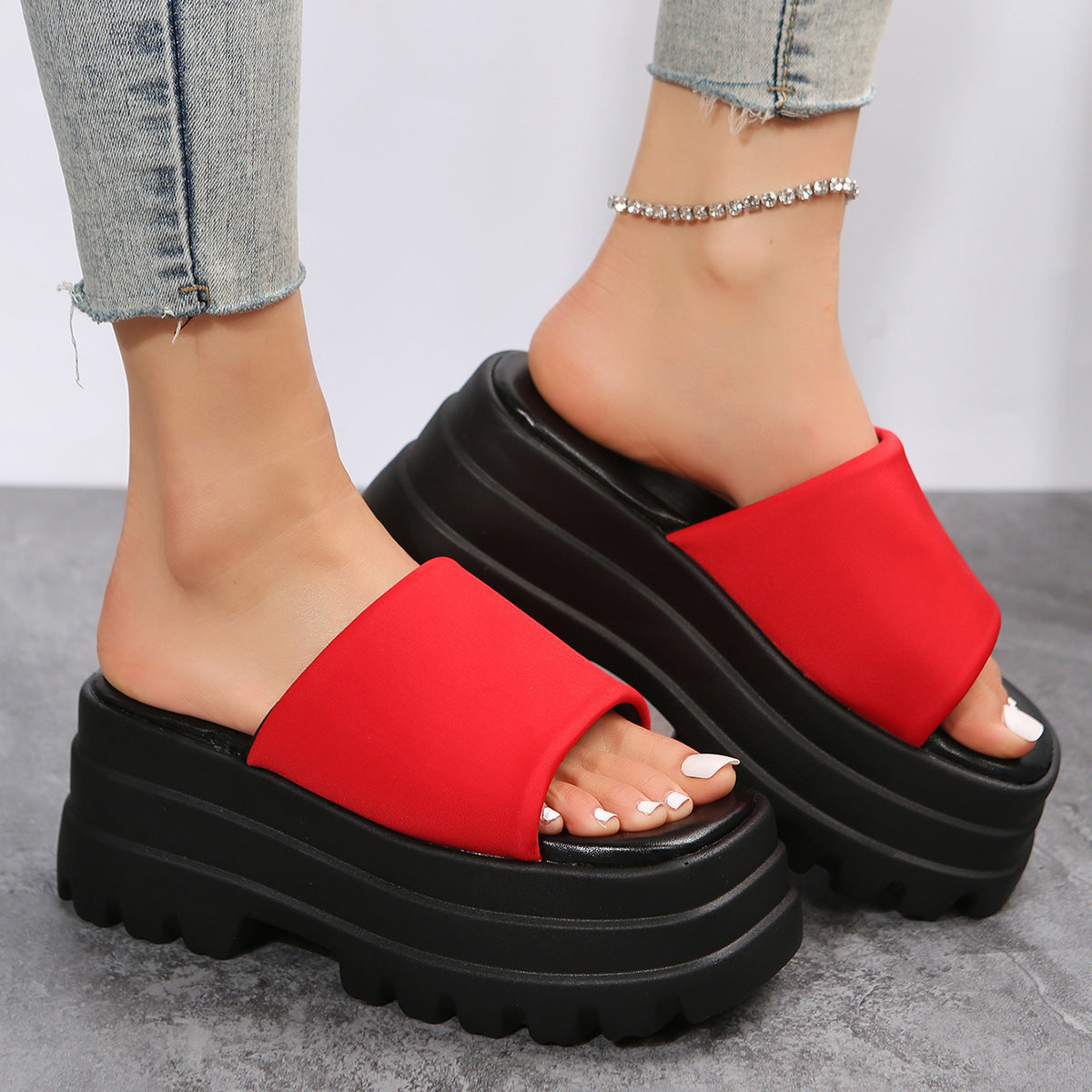 Bequeme Plateau-Sandalen mit Riemen