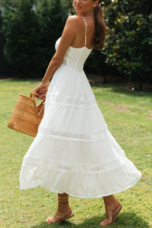 Aubriella – Midikleid aus Baumwollmischung mit Patchwork-Spitze und gesmoktem Rücken