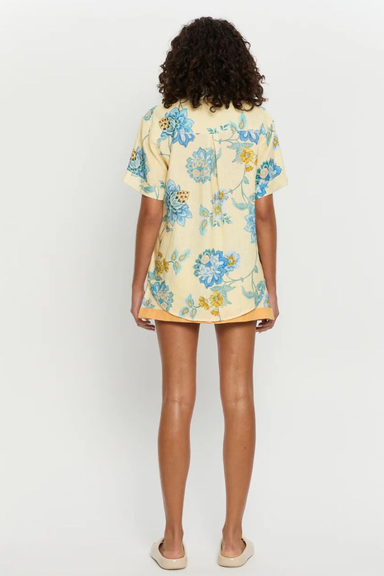 Giselle – Set aus kurzärmligem Hemd aus Leinenmischung mit Blumenmuster und Minirock mit Reißverschluss