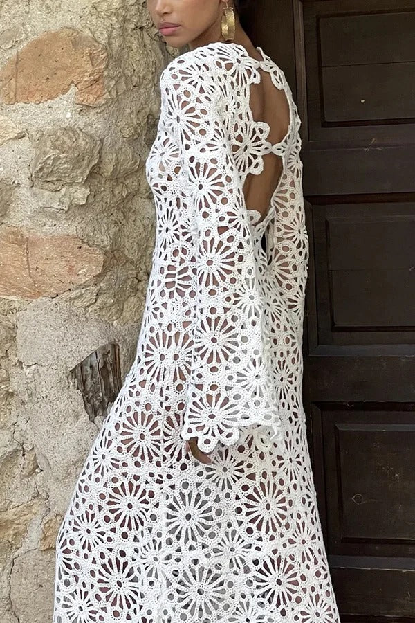 Island Break Crochet Flower Pattern Long Sleeve Backless Vacation Maxi Dress