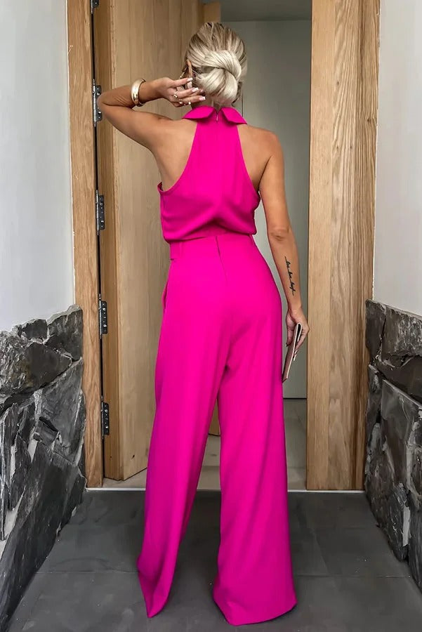 Modischer Jumpsuit mit Neckholder-Hemdkragen, Taschen und weitem Bein im einzigartigen Look