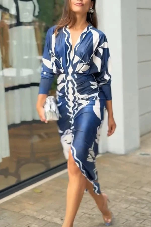 Caliana – Langärmliges Dolman-Midikleid mit einzigartigem Druck und Schlitz