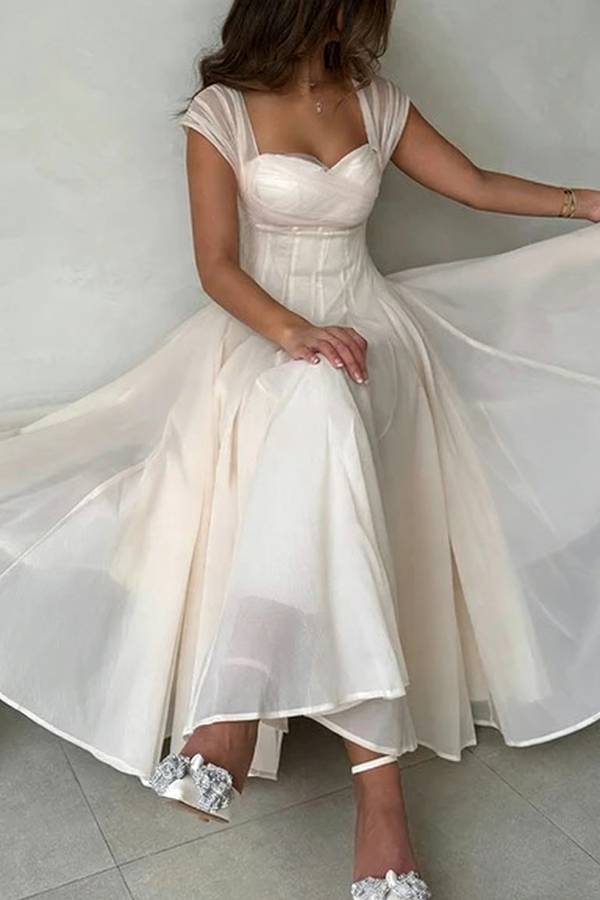 Elegant Sleeveless Waist-cinching Tulle Full-hem Maxi Dress