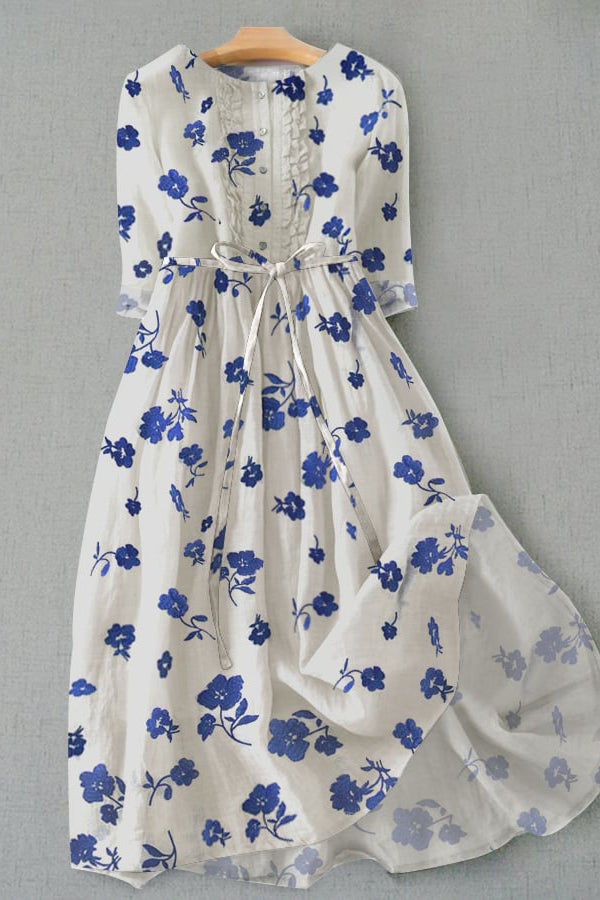 Lässiges Kleid mit literarischem Blumendruck