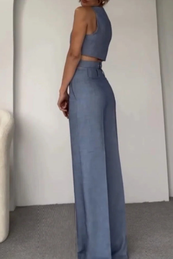 Modisches zweiteiliges Set aus Weste und Hose mit überkreuzten Trägern