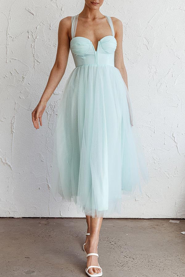 Classy Event – Tüll-Midikleid mit herzförmigem Ausschnitt und Schnürung am Rücken