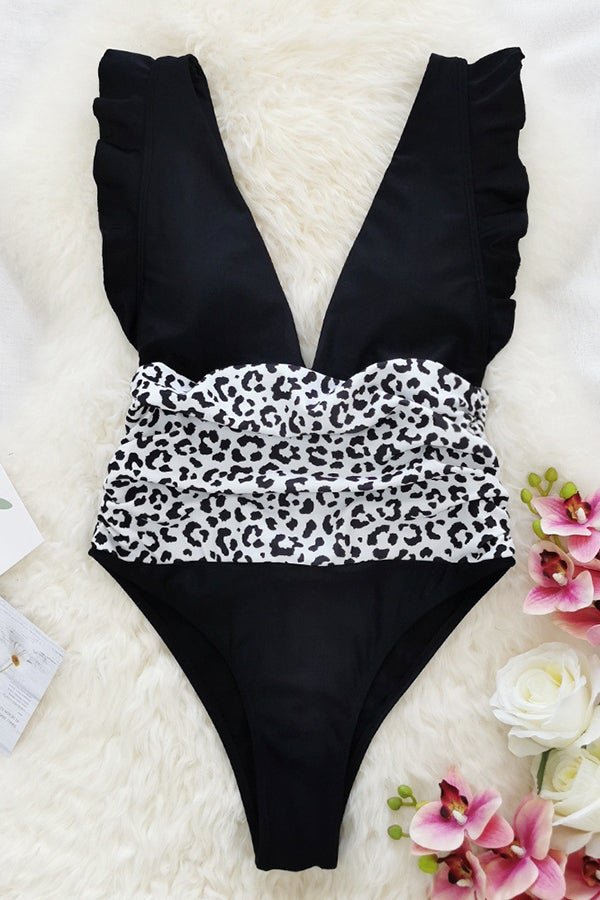 Einteiliger Badeanzug mit tiefem V-Ausschnitt, offenem Rücken und Rüschen