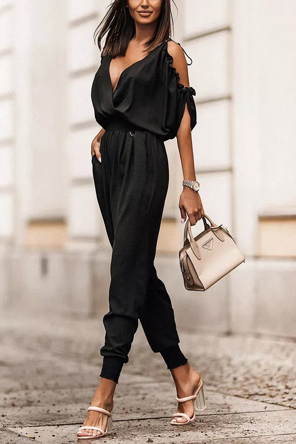 Wonderful Ideas – Jumpsuit mit Rüschen und kalter Schulterpartie
