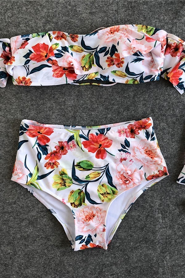 One-Shoulder-Bikini mit Blumenrüschen